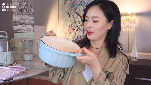 【黑五开箱推荐】美容仪 Gucci 爱马仕【北鼎送保温杯】 精华水 雅思兰黛 Hermes 溜冰鞋 厨房好物 送保温杯 смотреть онлайн