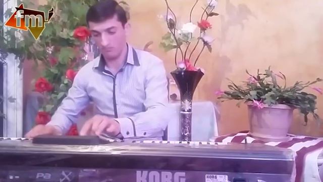 02. Yunis Gedebeyli Sintezator ifacisi смотреть онлайн