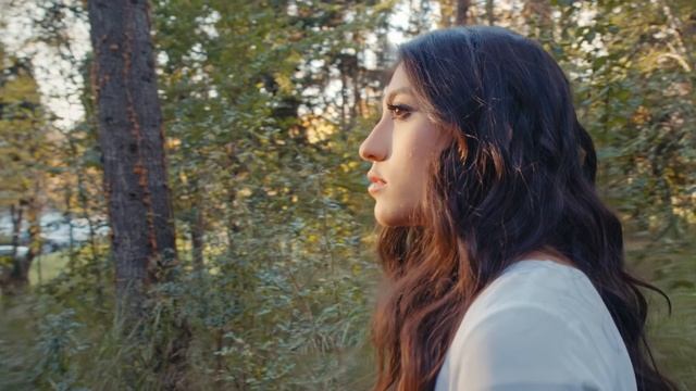 Ekin Ekinci - Yanımda Kal смотреть онлайн