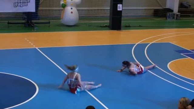 Диско дуэт Луговская Ника и Зинковская Таня