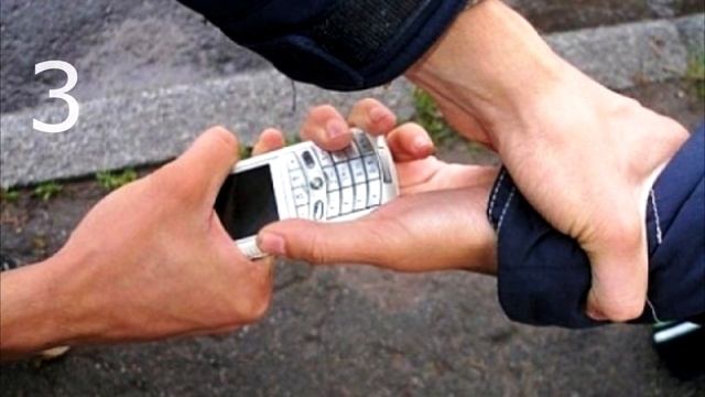 Почему не стоит покупать телефон РЕБЁНКУ? смотреть онлайн