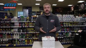 Что доливать в аккумулятор | Вода или электролит | Почему разряжается новый аккумулятор