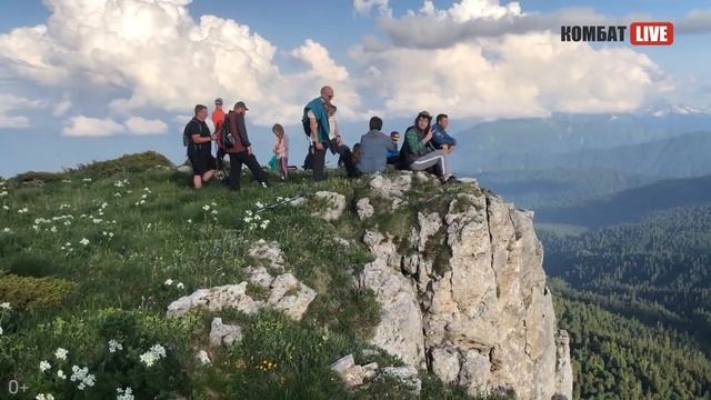 Семейная экспедиция на Кавказ. Комбат-тур смотреть онлайн