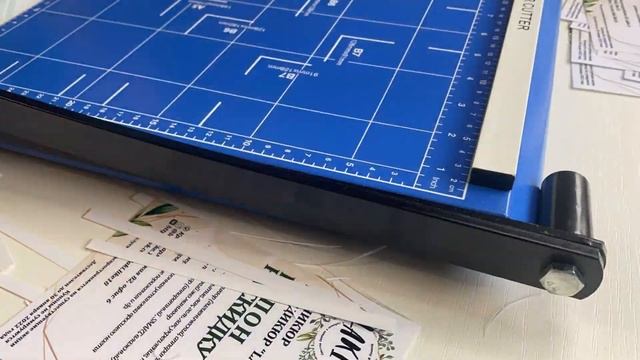 Печать и нарезка сертификатов для маникюрного салона! смотреть онлайн