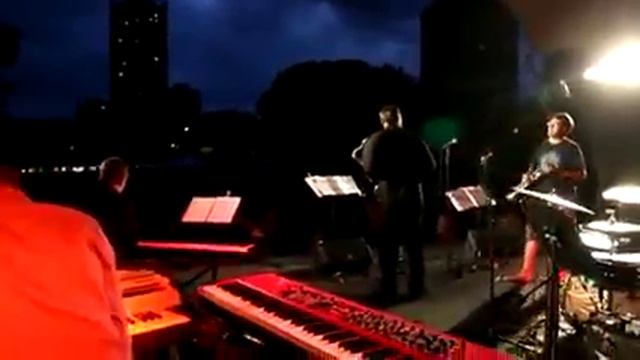 Spanish Key - Miles Davis смотреть онлайн