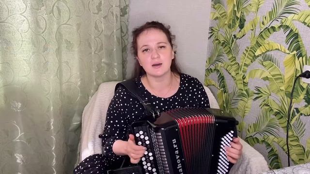 «На теплоходе музыка играет». Урок 83. Проект «На баяне с Натали» смотреть онлайн
