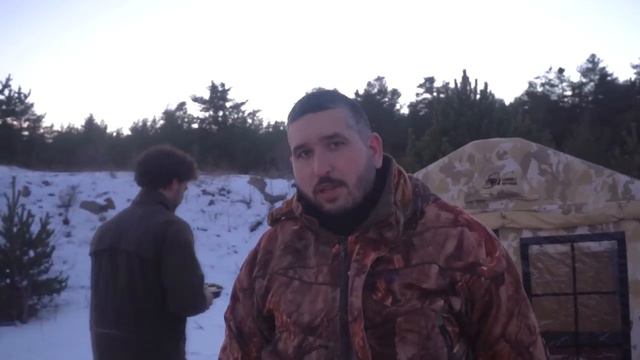 KARLI ORMANDA SOBALI SICAK ÇADIR KAMPI! KARACA, VAŞAK VE KURT! смотреть онлайн