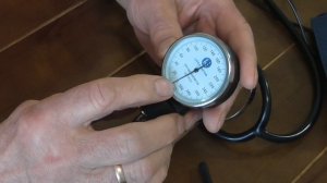 .  Как измерить давление Проверка правильности показаний.Тонометры