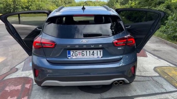 FORD FOCUS 2023 Facelift - PRACTICALITY & trunk space (Active)