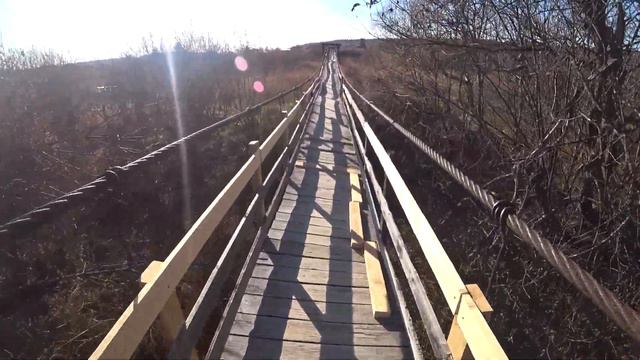 Подвесной мост через реку Суенга смотреть онлайн