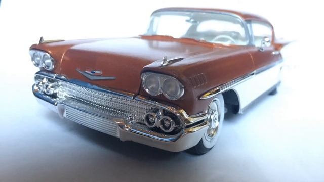 Revell ‘58 Chevy Impala 1:25 model kit смотреть онлайн