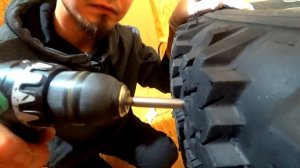 Ошиповка резины НОВЫМ методом. Держит дорогу КАК ЗВЕРЬ!