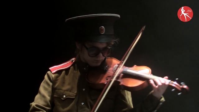 Спектакль "Хрустальный мир" учебного театра ГИТИС на фестивале "Твой шанс" смотреть онлайн