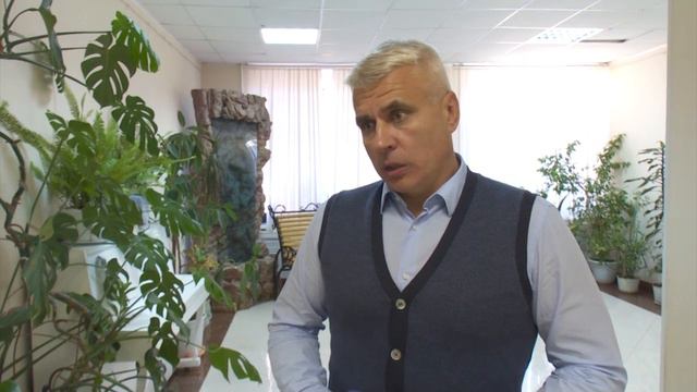 Вручение удостоверений помощникам депутатов смотреть онлайн