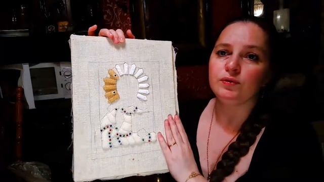 Антикварный бисер. Вышивка старинным бисером. Вышивает Наталья Головицкая. смотреть онлайн