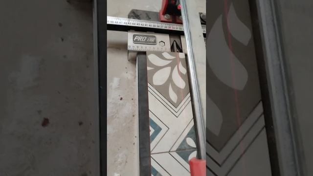 Лучше ручной плиткорез DIAM, ? смотреть онлайн