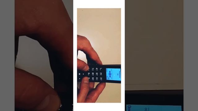 Обзор мобильного телефона BQ Strike F10. Радио, mp3, фонарь, камера, power bank, 3 сим карты. смотреть онлайн