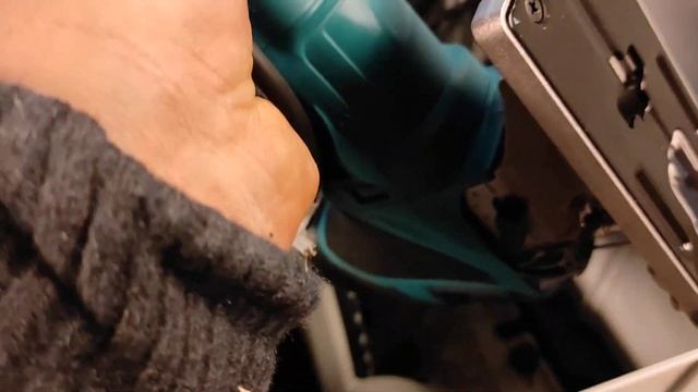 мастерская оснастка и приспособления Makita в логике работы на выезде смотреть онлайн