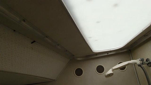 Обзор никому не нужной яхты в США.