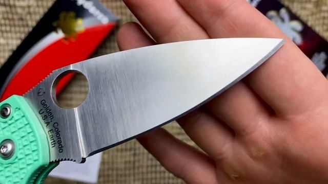 Spyderco Manix 2 Lightweight Mint Green CPM-M4 смотреть онлайн