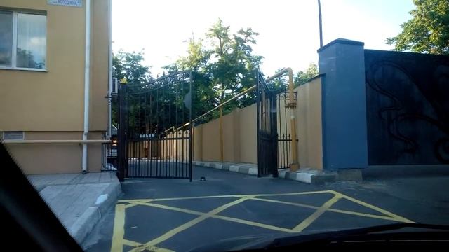 Автоматика для ворот ROGER Brushless, для большого количества жильцов смотреть онлайн