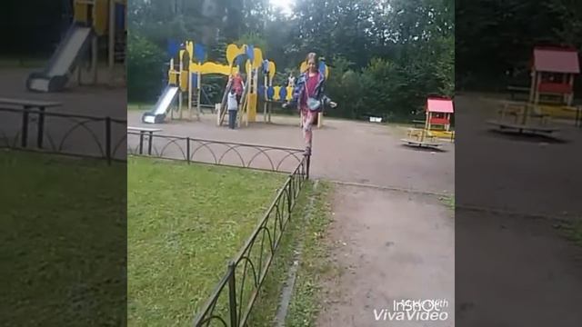 Клип под песню:"Устрой дестрой"./ЗНАКОМСТВО!!! смотреть онлайн