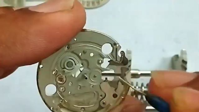ORIENT AUTOMATIC WATCH FULL SERVICE 46943 | 21 jewels смотреть онлайн