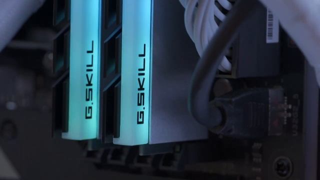 LIAN LI O11 DYNAMIC XL PC BUILD WITH 10 FANS смотреть онлайн