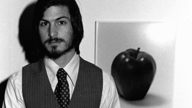 Два “простых“ ПАРНИШКИ в “ГАРАЖЕ“ придумали “APPLE“¦ История Джобса ⁄ История APPLE смотреть онлайн