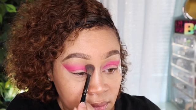 Colorful Spring Cut Crease | Using Glamlite Paint Palette смотреть онлайн