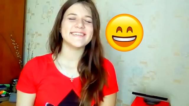Emoji in real life\Эмодзи в реальной жизни\\Arina lom смотреть онлайн