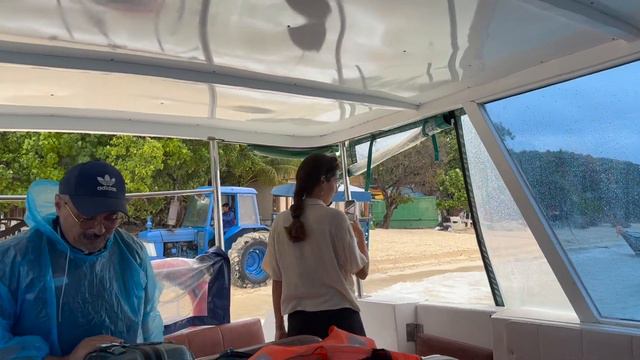 Khoa Lak en Koh Phi Phi #10 смотреть онлайн