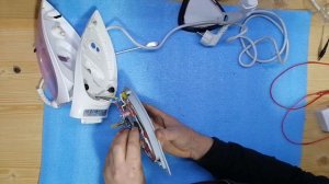 Ремонт утюга Не включается Не греет Не работает Индикатор не светит