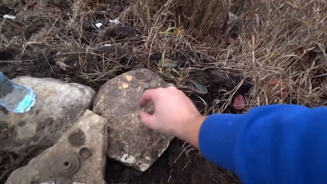 Ищу находки, кайфую от погодки) Продолжаю шурф фундамента. смотреть онлайн