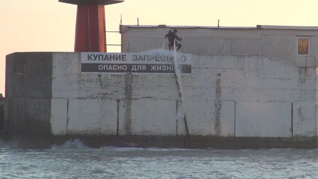 Экстремал Грохнулся с 7 метров жесть...