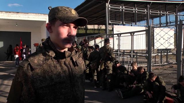 Амурские юнармейцы совершили пятикилометровый марш-бросок смотреть онлайн