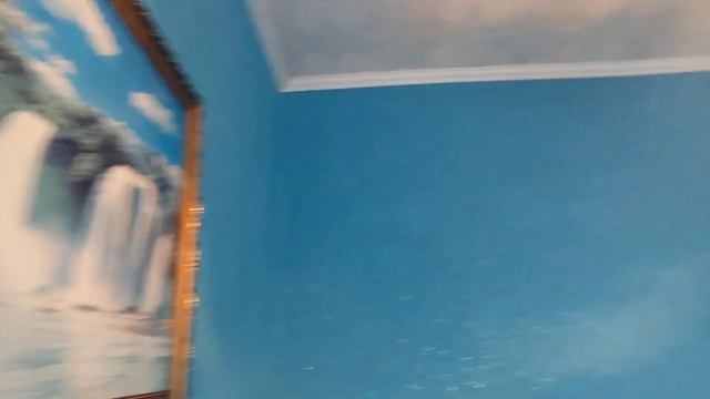 жидкие обои. синяя комната смотреть онлайн