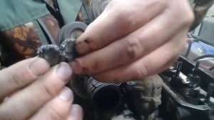 Как вытащить заклинивший гидрокомпенсатор из головки двигателя