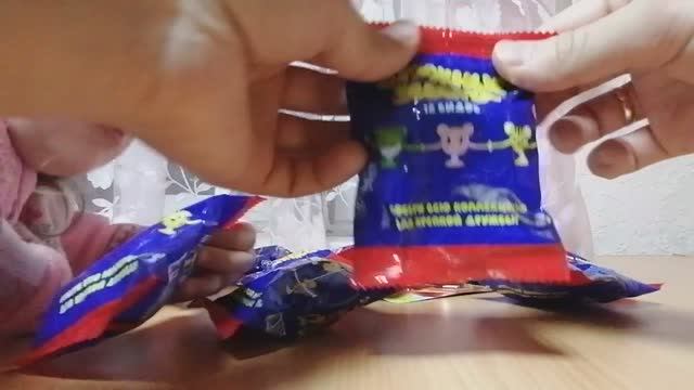 Распаковка прилипалы с Красного и белого 