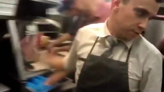 Как готовят в Бургер Кинг,технология приготовления смотреть онлайн