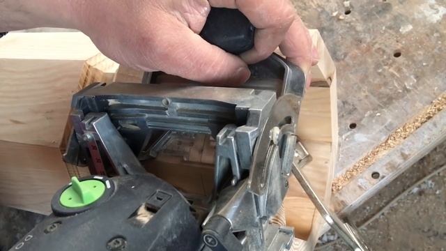 Фрезеровка ножки стола для крепления ( лап) смотреть онлайн