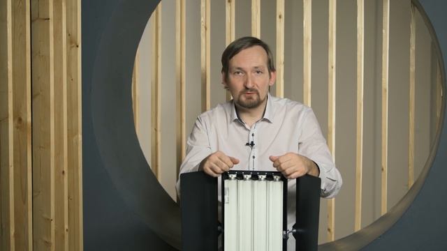 Постоянный свет для фото и видео. Обзор Rigerd DL436. смотреть онлайн