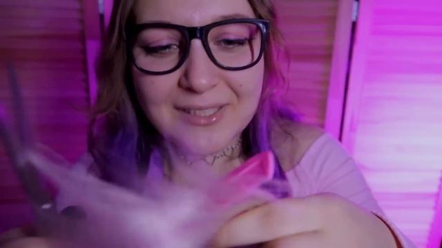 АСМР ✂ СТРИЖКА у СПЛЕТНИЦЫ ПАРИКМАХЕРШИ в ПРОВИНЦИАЛЬНОЙ ПАРИКМАХЕРСКОЙ ?✂ ASMR BARBER ?♀ смотреть онлайн