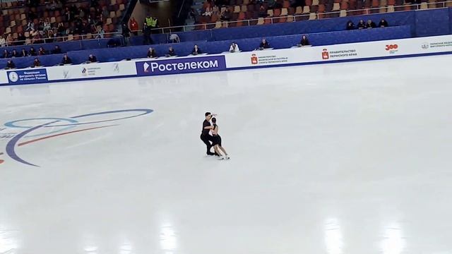 Пермь15.02.23Мария Кузьмина Дмитрий Студеникин Первенство России среди юниоров смотреть онлайн