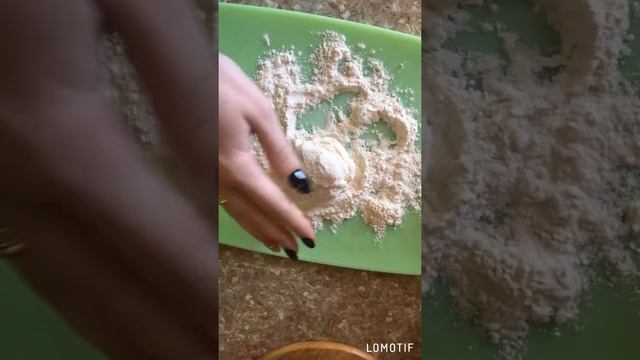 ПЫШНЫЕ СЫРНИКИ С БАНАНОМ? смотреть онлайн