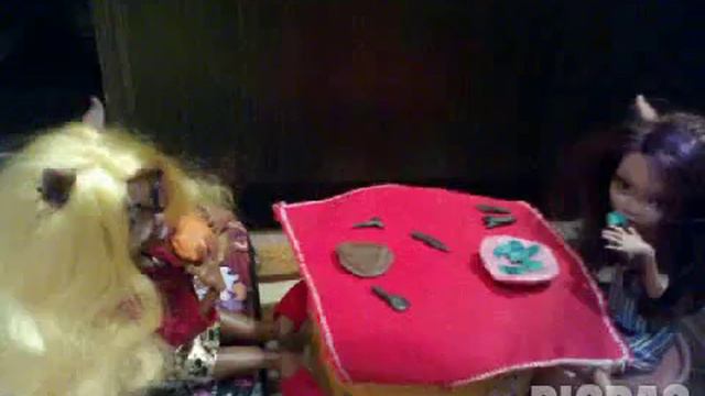 Кафе #picpac #monsterhigh смотреть онлайн