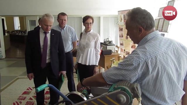 Это заблуждение, что большинство слонимских выпускников стремятся в вузы... смотреть онлайн