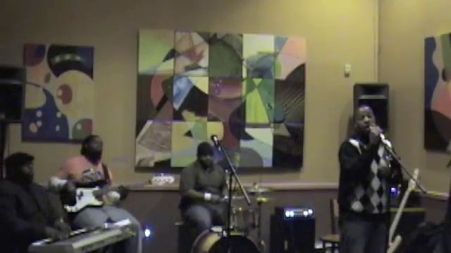 Tyrand and Innocent @ Port City Java Raleigh смотреть онлайн