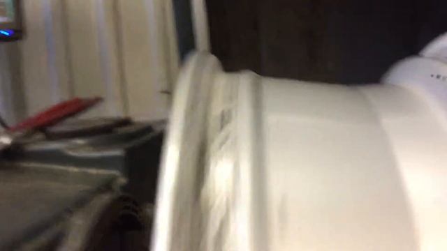 Печальная рихтовка литых дисков в Виймси. Таллин, Эстония. смотреть онлайн