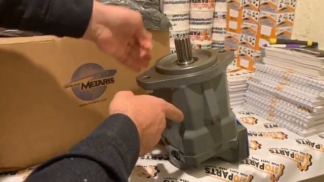 HYDRAULIC PUMP CATERPILLAR PART NUMBERS CAT 350-0666 ; CAT 296-6714 ; CAT 235-4110 BACKHOE LOADERS смотреть онлайн